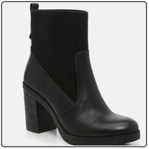 Crown Vintage Women’s Leather Black Ankle Boot Heels